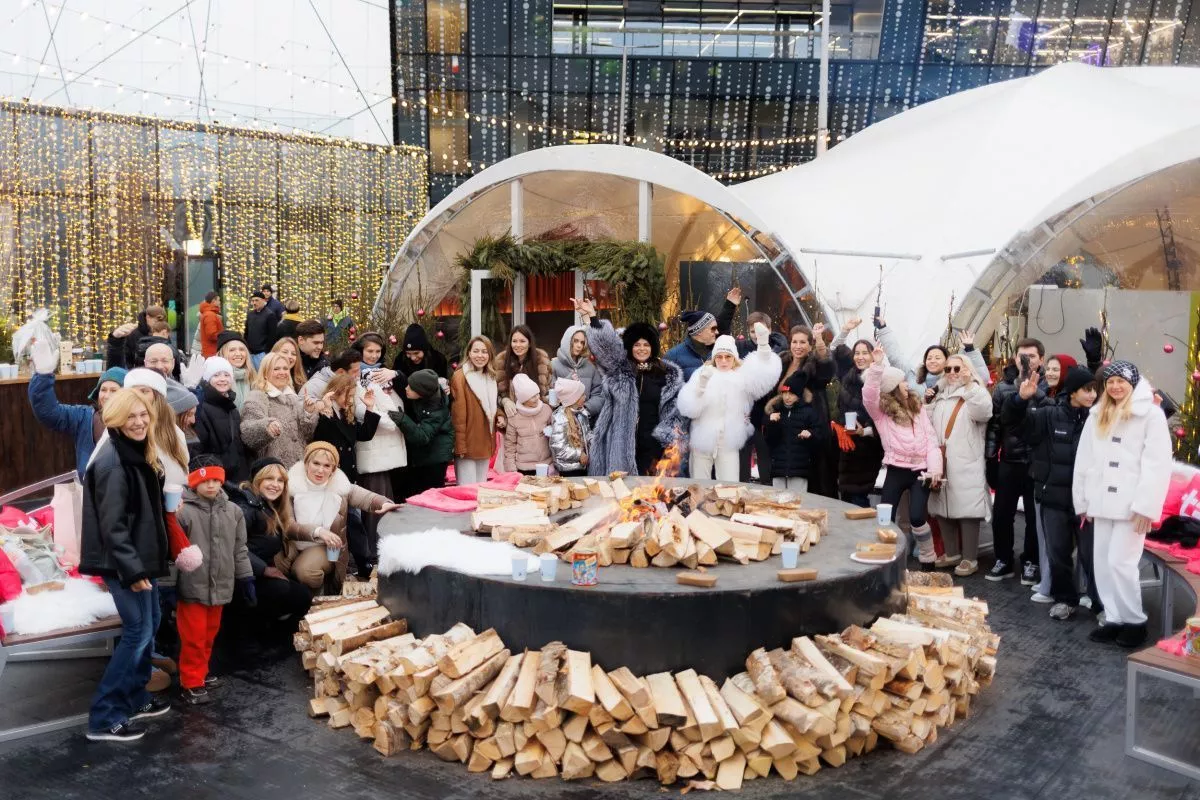 Семейный каток в Лужниках — тёплая встреча с Inwhite Medical